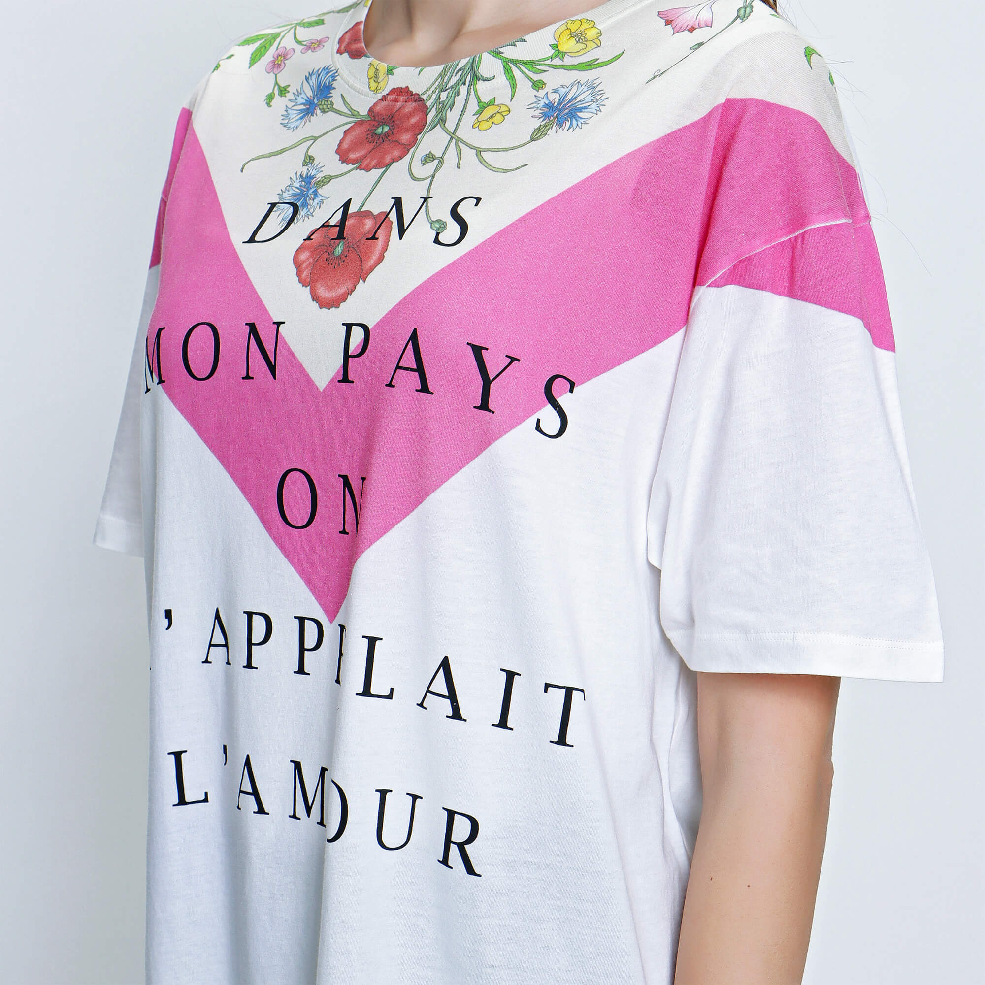 Gucci - White Dans Mon Pays On M'appelait L'amour T shirt 